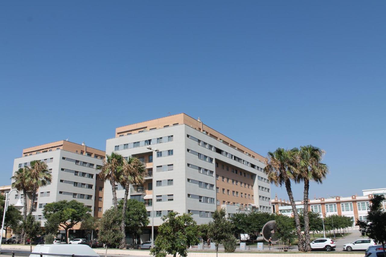 Apartmán Junto Al Mar Màlaga Exteriér fotografie